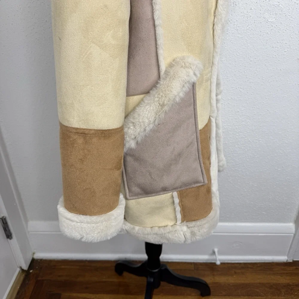 Hollister Faux Shearling Coat Patchwork Tan/ Cream Panels Size XS Women's
